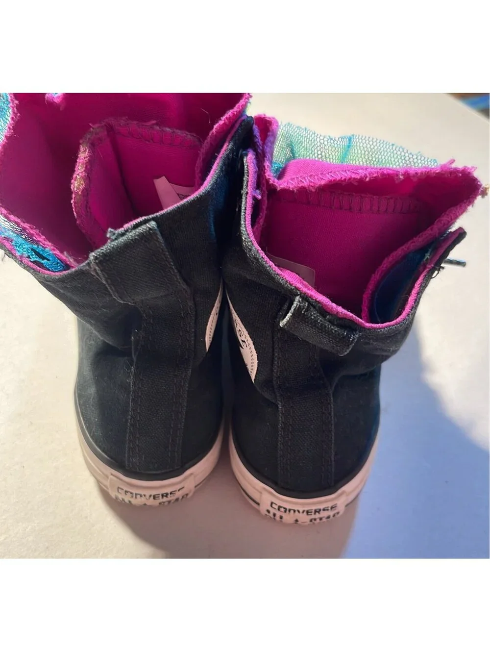 Converse girls size 12